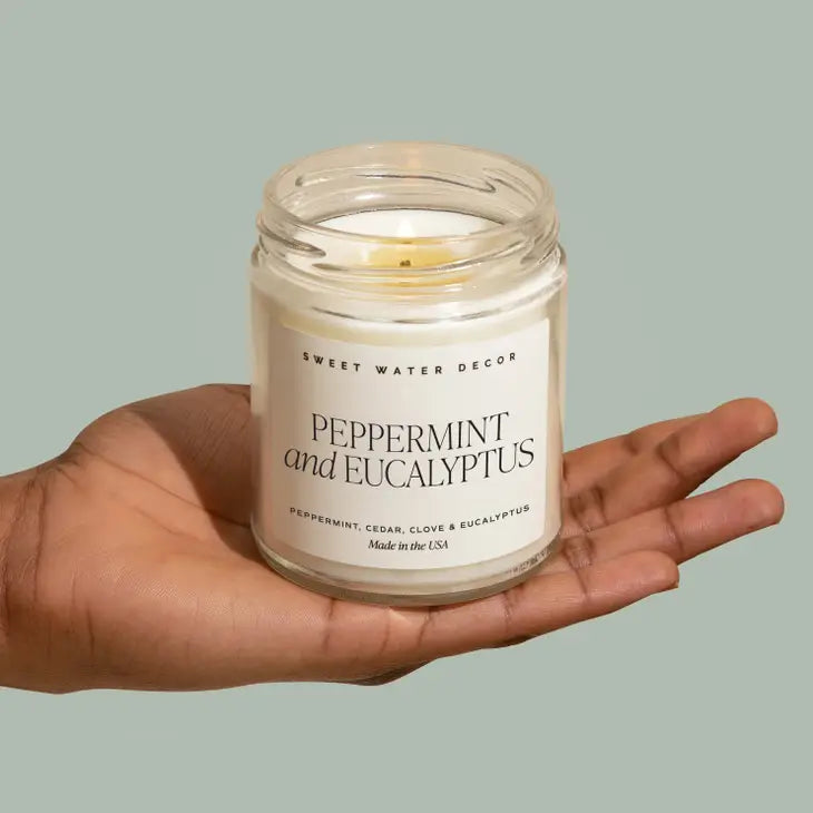 Peppermint & Eucaliptus Soy Candle styled